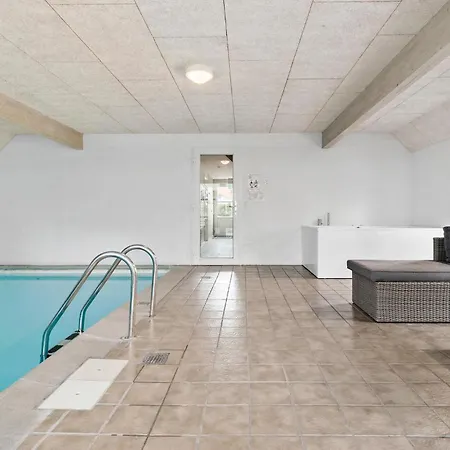 Lovely In With Outdoor Swimming Pool