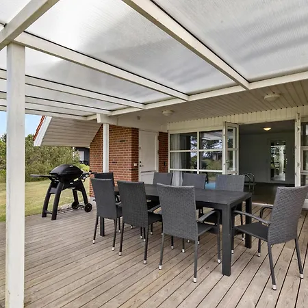 Lovely In With Outdoor Swimming Pool Holiday home Glesborg