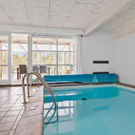 Lovely In With Outdoor Swimming Pool * Glesborg